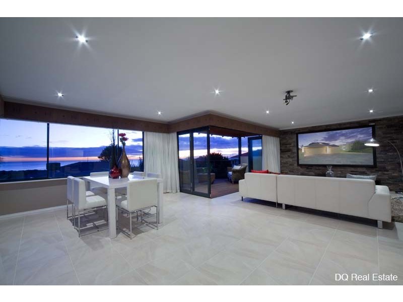 77 Naval Parade, Ocean Reef WA 6027