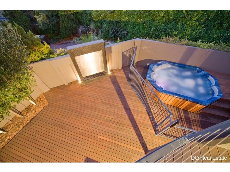 77 Naval Parade, Ocean Reef WA 6027