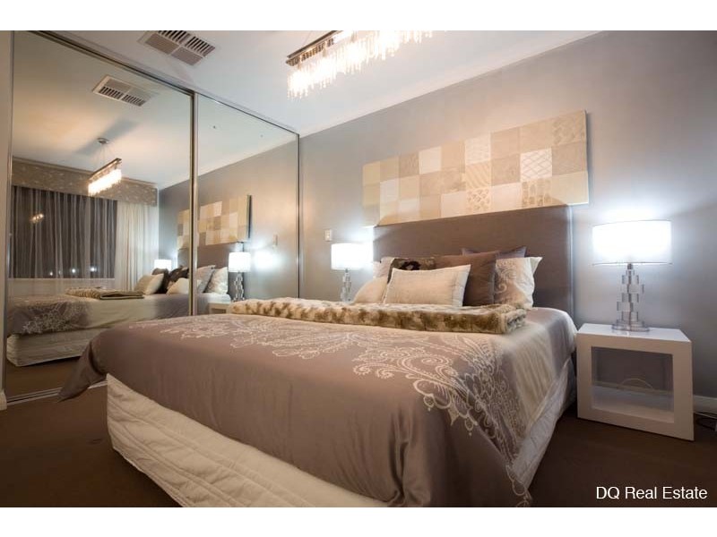 77 Naval Parade, Ocean Reef WA 6027