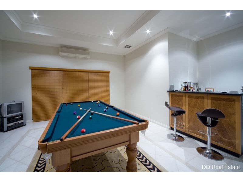 45 Parkwood Avenue, Woodvale WA 6026