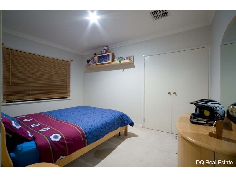 45 Parkwood Avenue, Woodvale WA 6026