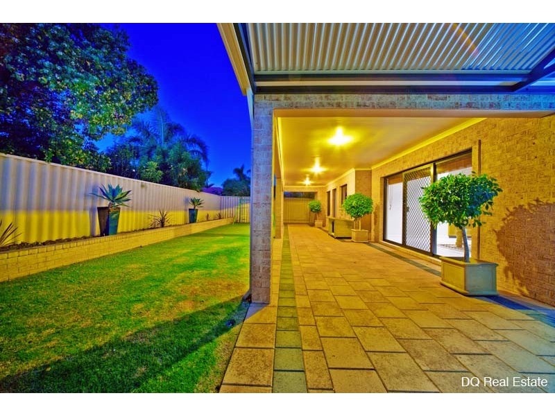 45 Parkwood Avenue, Woodvale WA 6026