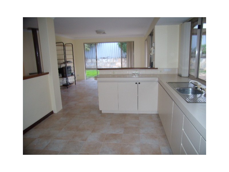 5 Fisherton Circuit, Kinross WA 6028