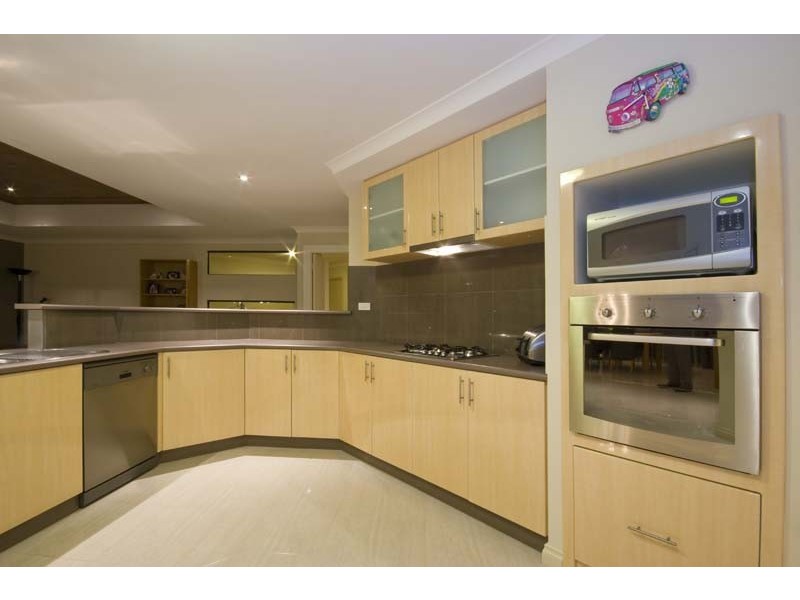 9 Tandara Fairway, Tapping WA 6065