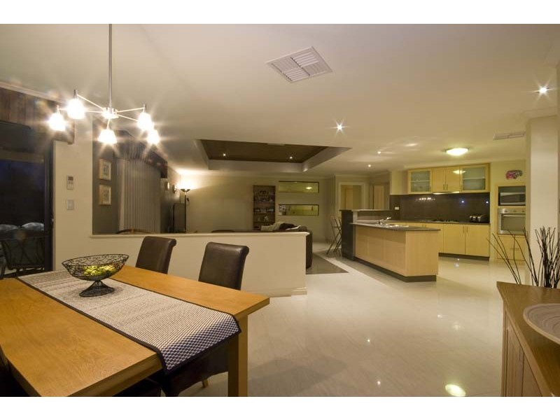 9 Tandara Fairway, Tapping WA 6065