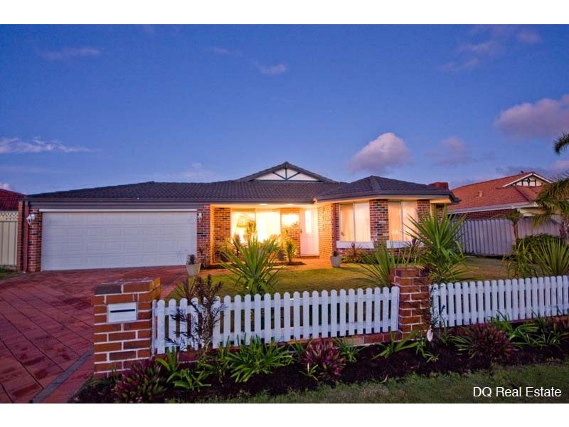 59 Palmerston Crescent, Tapping WA 6065