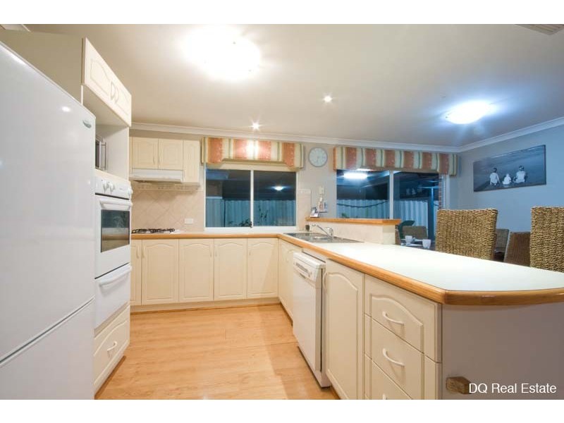 59 Palmerston Crescent, Tapping WA 6065