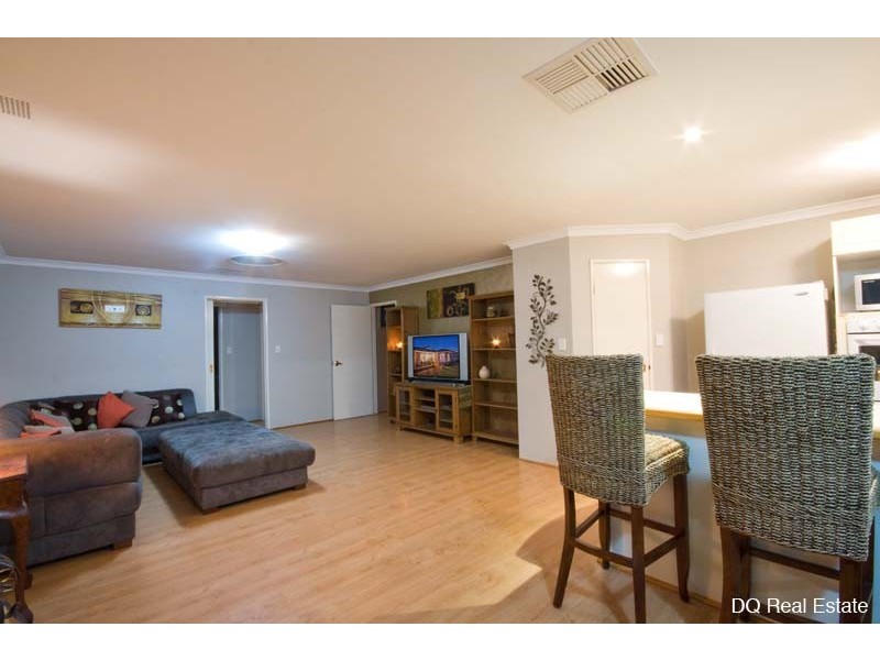 59 Palmerston Crescent, Tapping WA 6065
