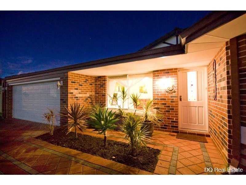59 Palmerston Crescent, Tapping WA 6065