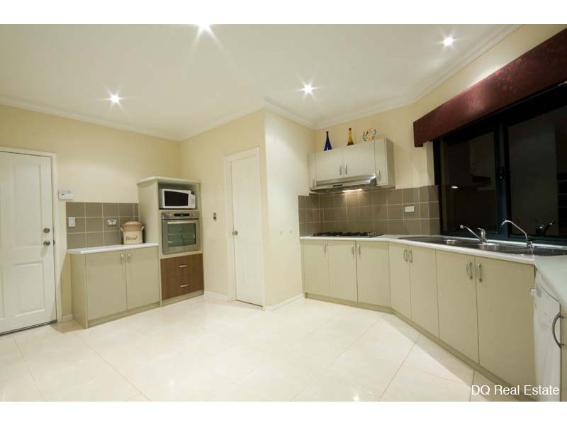 6 Goldina Approach, Darch WA 6065