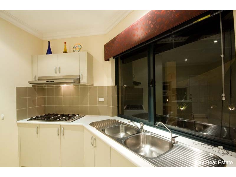 6 Goldina Approach, Darch WA 6065