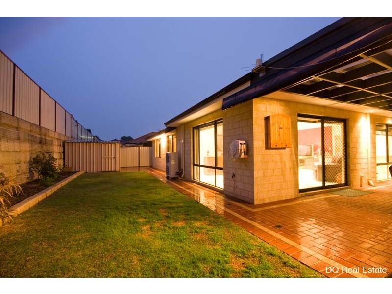 6 Goldina Approach, Darch WA 6065