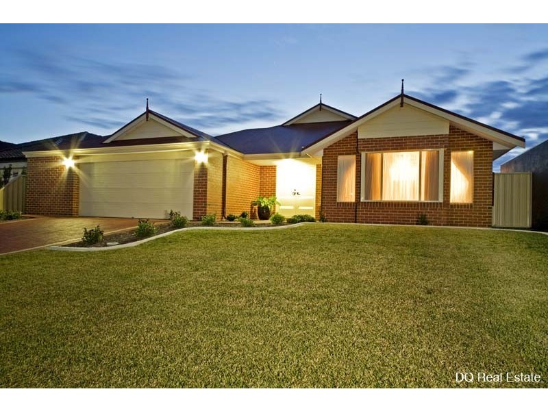 17 Bonvin Gardens, Tapping WA 6065