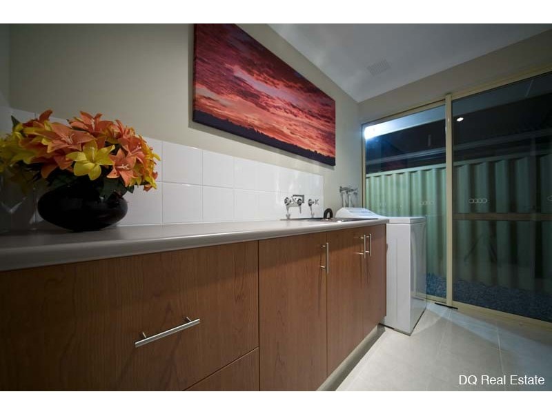 17 Bonvin Gardens, Tapping WA 6065