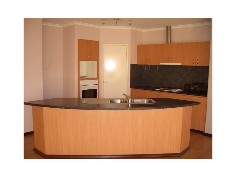 6 Anfield Parade, Hocking WA 6065