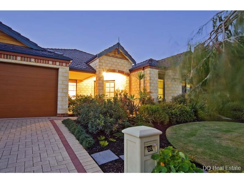 20 Heathfield Drive, Landsdale WA 6065