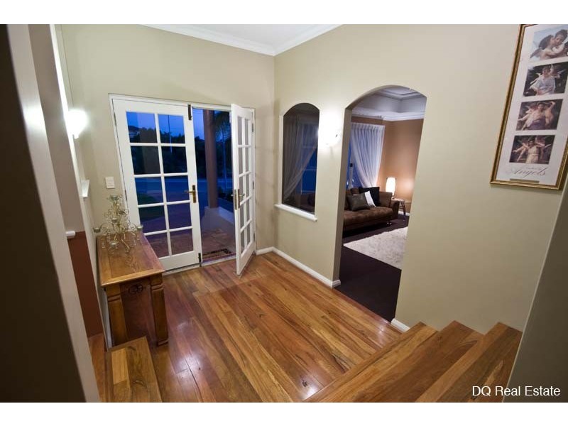 25 Windward Loop, Ocean Reef WA 6027