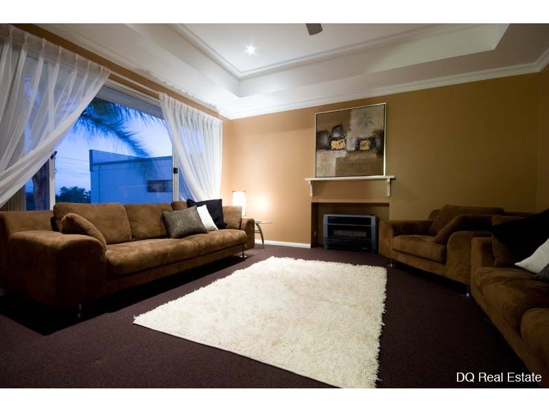 25 Windward Loop, Ocean Reef WA 6027