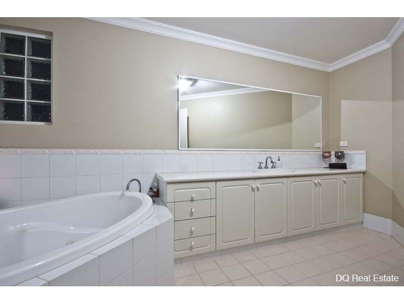 25 Windward Loop, Ocean Reef WA 6027