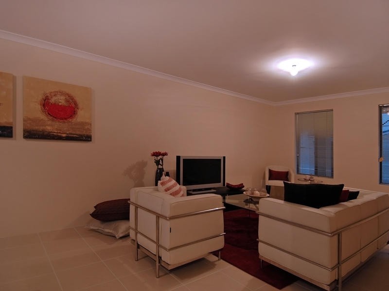 2/662 Wanneroo Road, Balga WA 6061