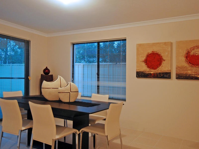 2/662 Wanneroo Road, Balga WA 6061