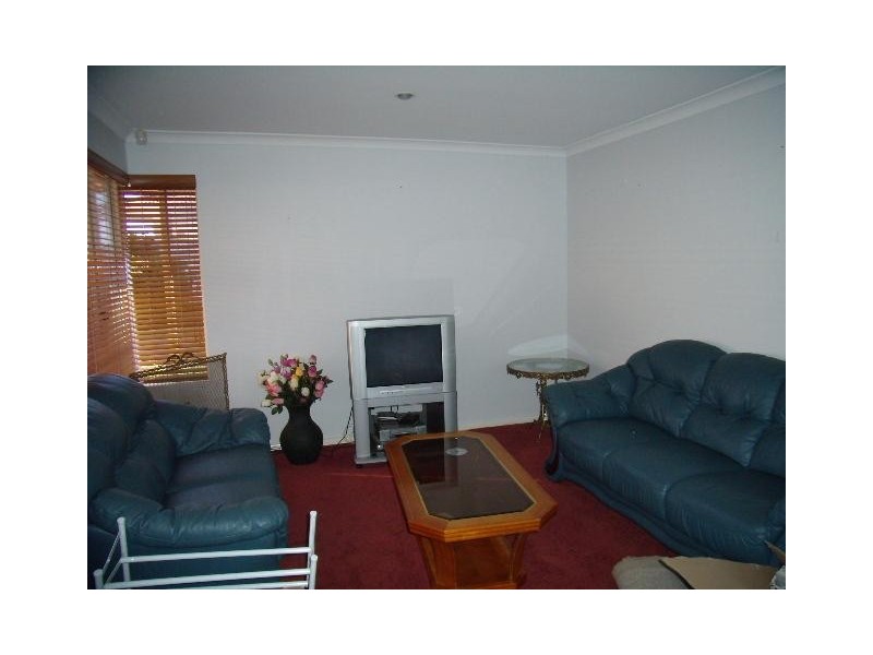 16b Mission Hills Place, Connolly WA 6027