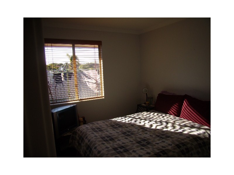 16b Mission Hills Place, Connolly WA 6027