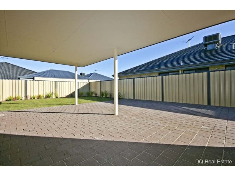 14 Tibicen Road, Tapping WA 6065