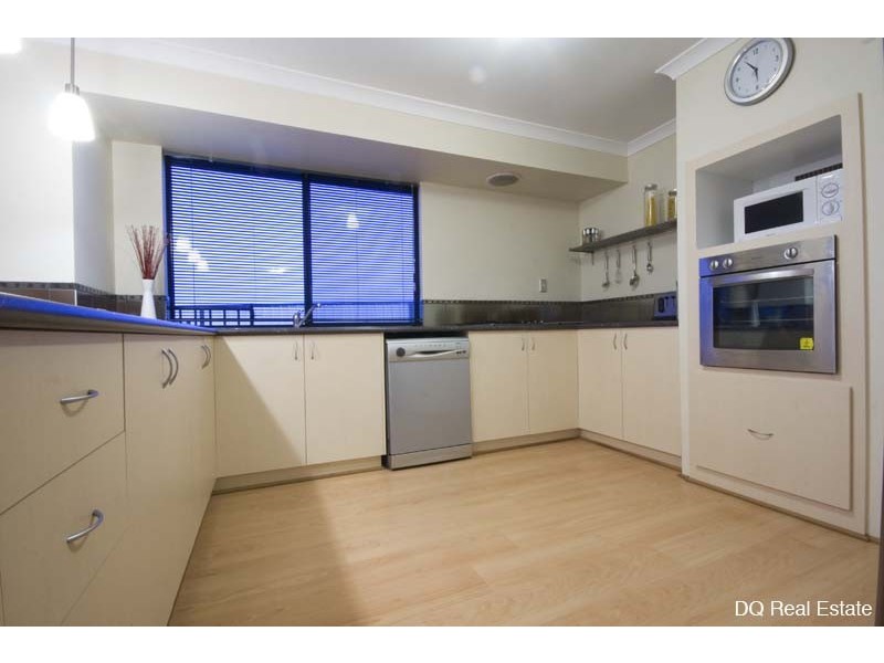 15 Bingarra Crescent, Tapping WA 6065
