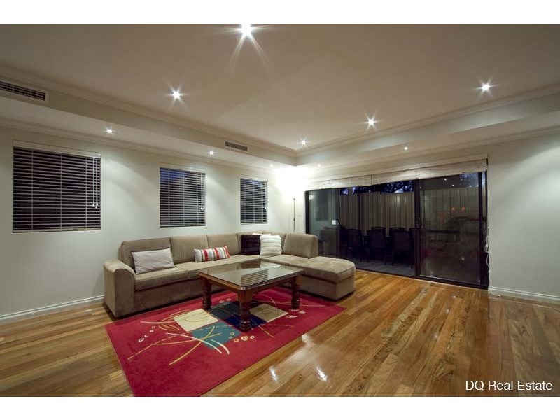 1a Fairway West, Yokine WA 6060