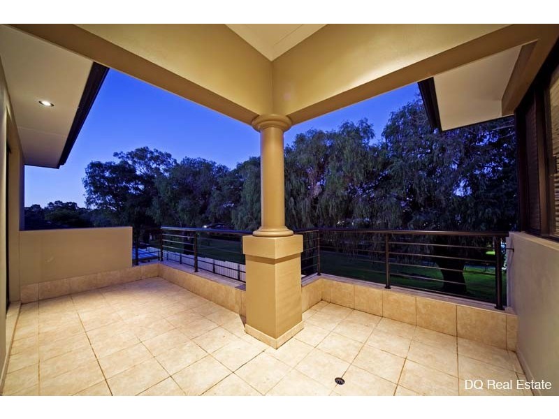 1a Fairway West, Yokine WA 6060