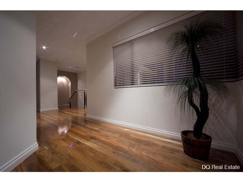 1a Fairway West, Yokine WA 6060