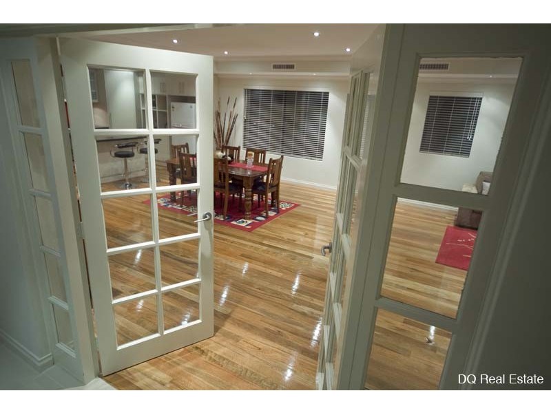 1a Fairway West, Yokine WA 6060