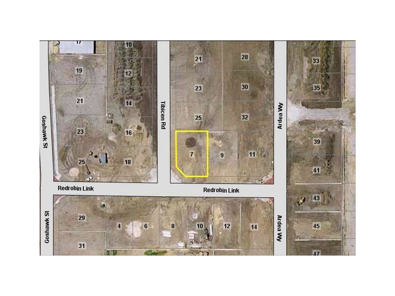 Lot 643, 7 Redrobin Link, Tapping WA 6065