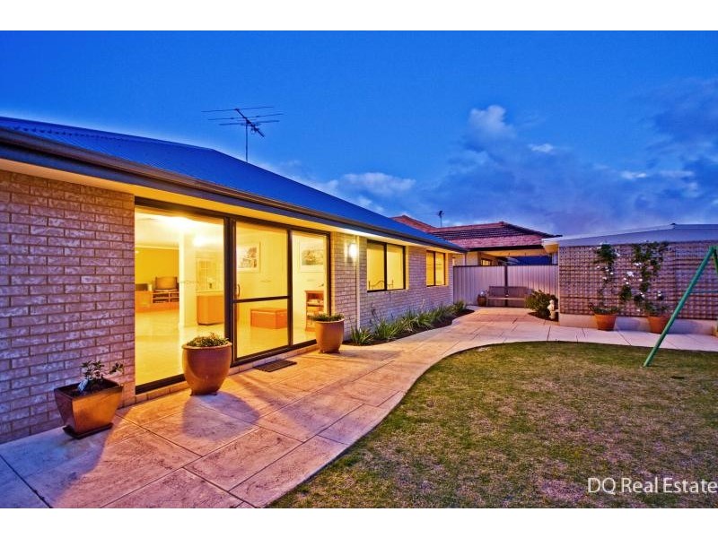 9 Colby Court, Tapping WA 6065