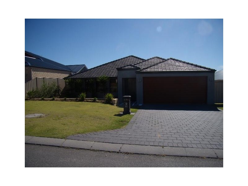 9 Ficarra Way, Sinagra WA 6065