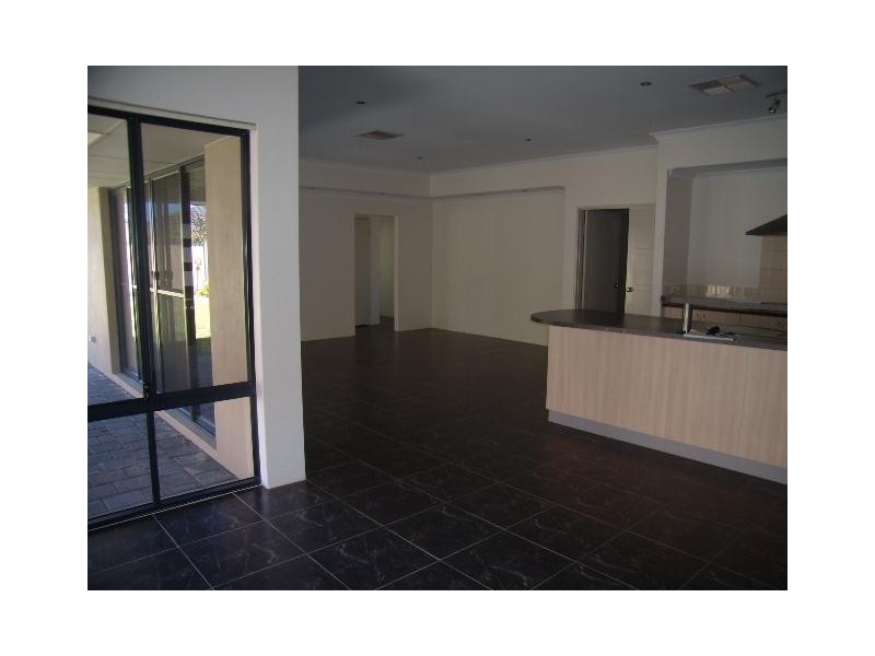 14 Watson Road, Wanneroo WA 6065