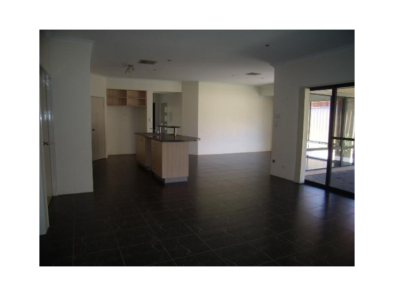 14 Watson Road, Wanneroo WA 6065