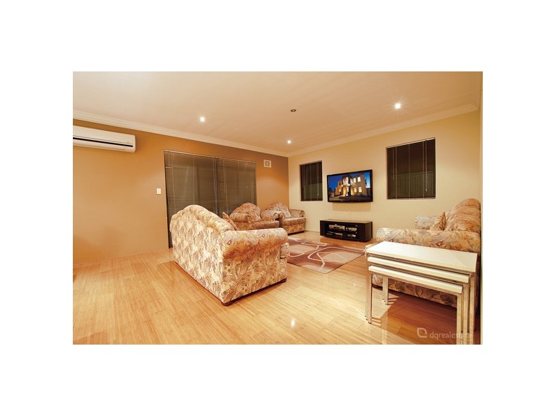 22 Saddler Circle, Mirrabooka WA 6061