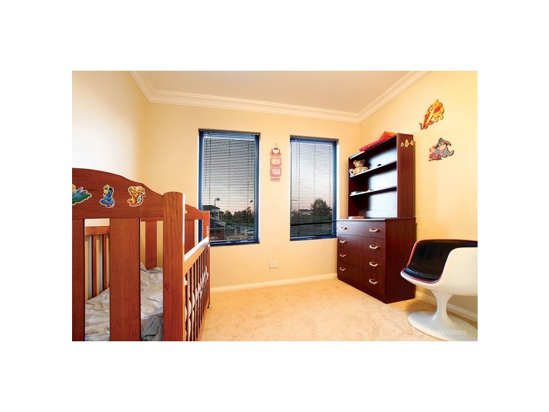 22 Saddler Circle, Mirrabooka WA 6061