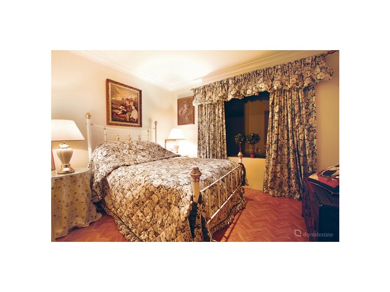 26 Rayner Drive, Landsdale WA 6065