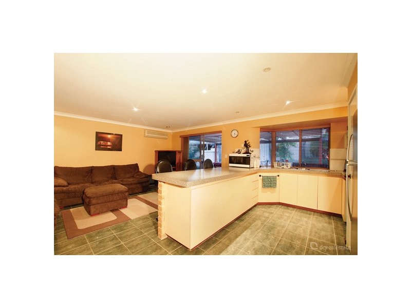 1 Fern Place, Woodvale WA 6026