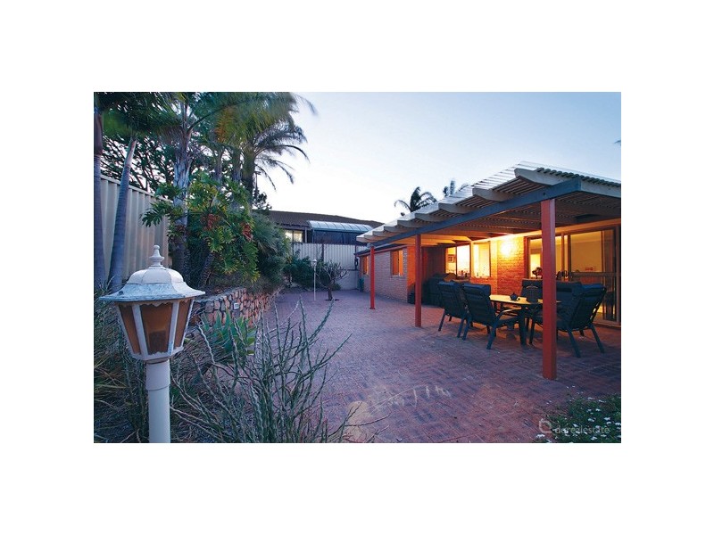 1 Fern Place, Woodvale WA 6026