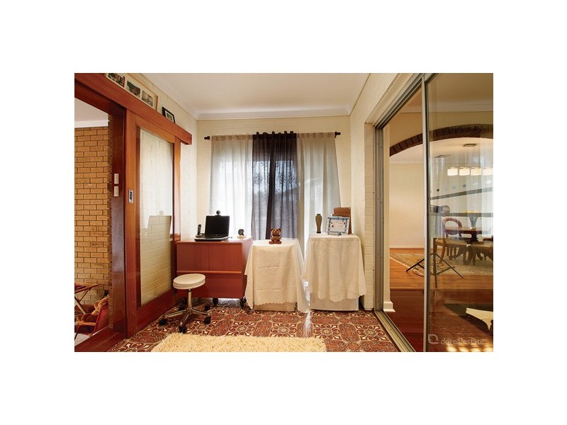 110A Valentine Avenue, Dianella WA 6059