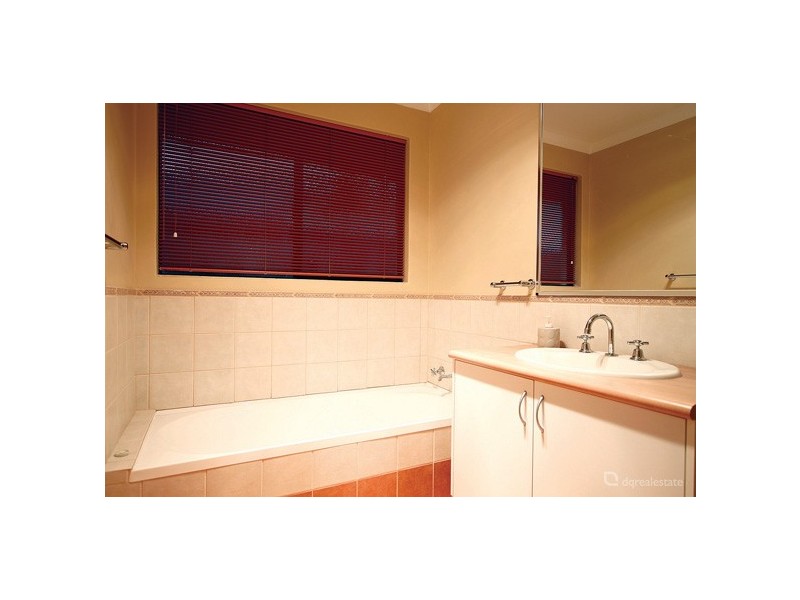 54 Fantail Crescent, Ellenbrook WA 6069