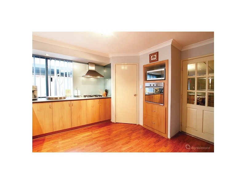 21 Hillwater Promenade, Beechboro WA 6063