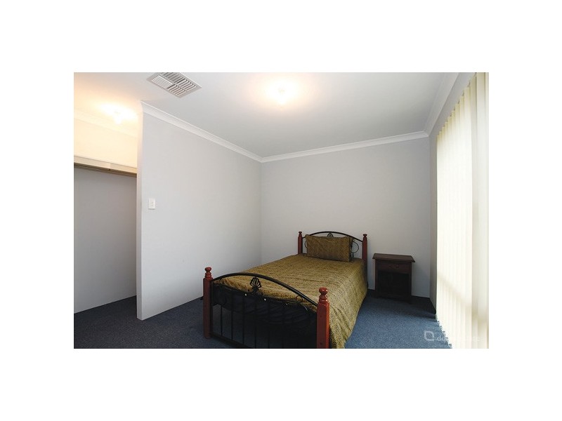 21 Hillwater Promenade, Beechboro WA 6063