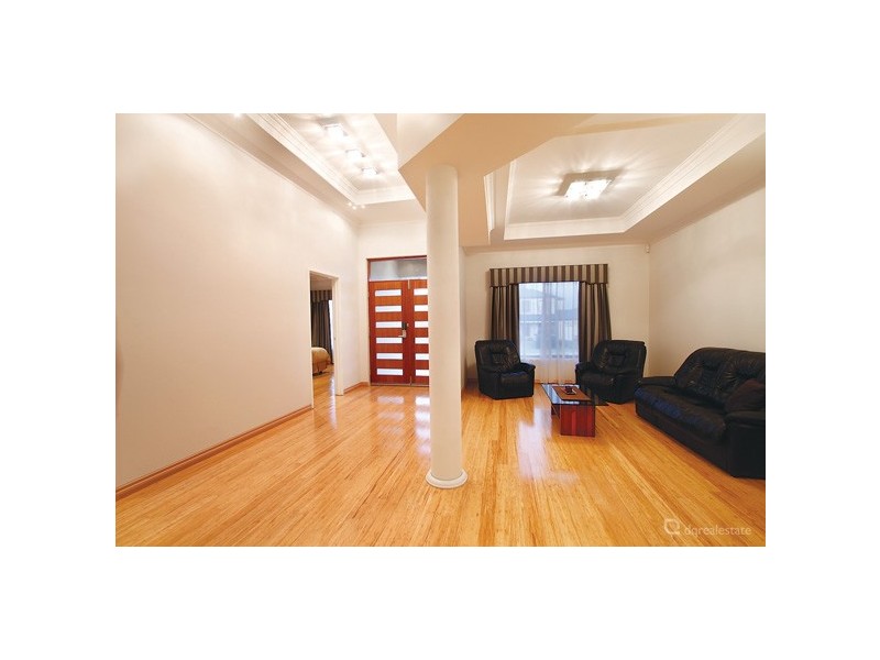 20 Osterley Terrace, Darch WA 6065