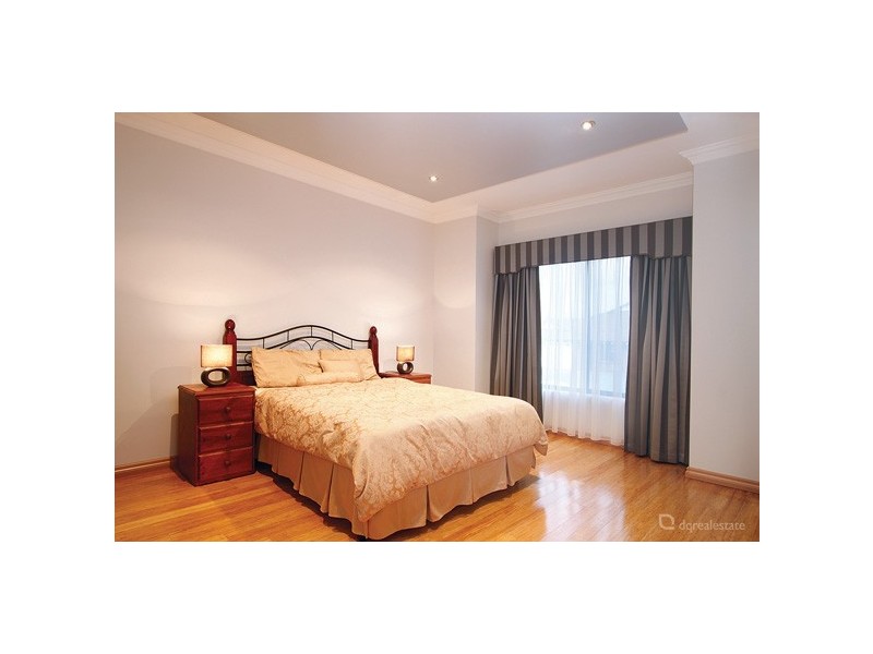 20 Osterley Terrace, Darch WA 6065