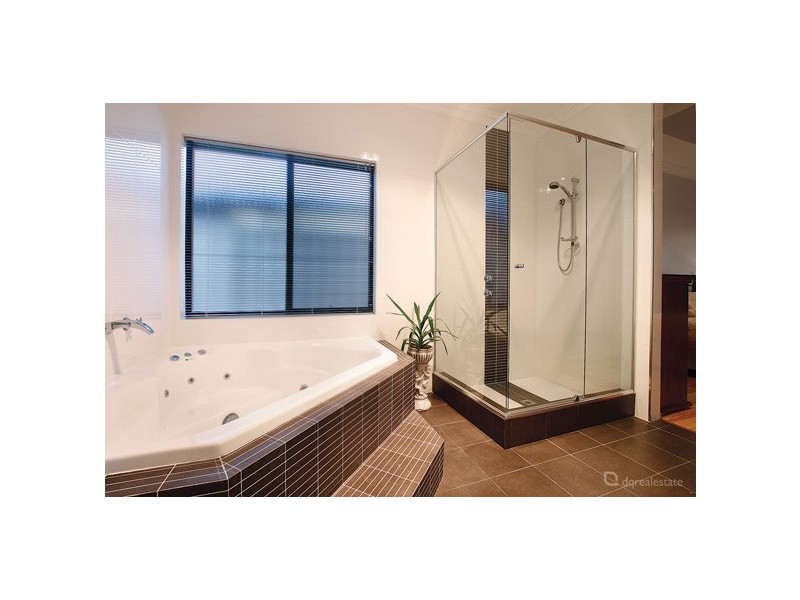 20 Osterley Terrace, Darch WA 6065